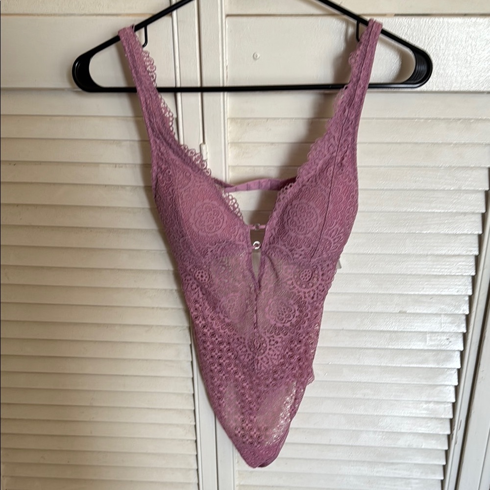 NWT Lace Bodysuit in Lavender